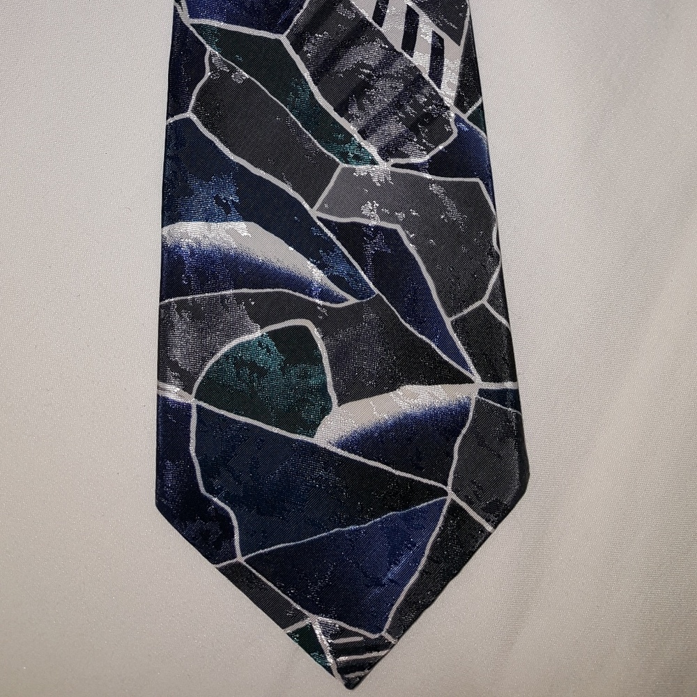 Carlos Tomasini tie